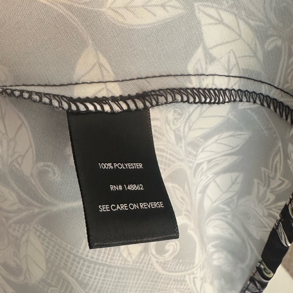 Torrid Black Floral Midi Dress fit & flare wrap size 1X white chartreuse v-neck - Picture 14 of 16